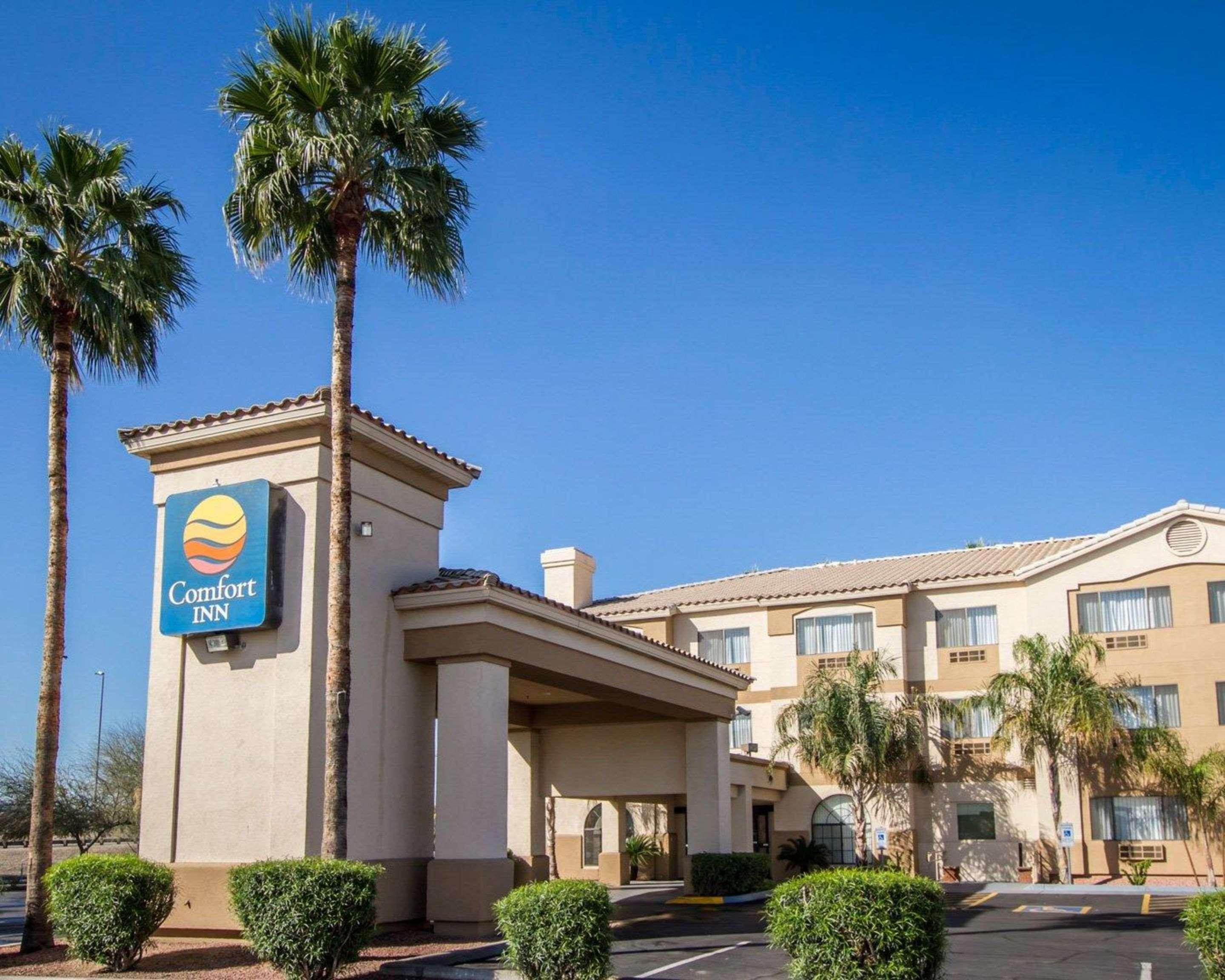 Comfort Inn West Phoenix At 27Th Ave And I-I0 Екстериор снимка